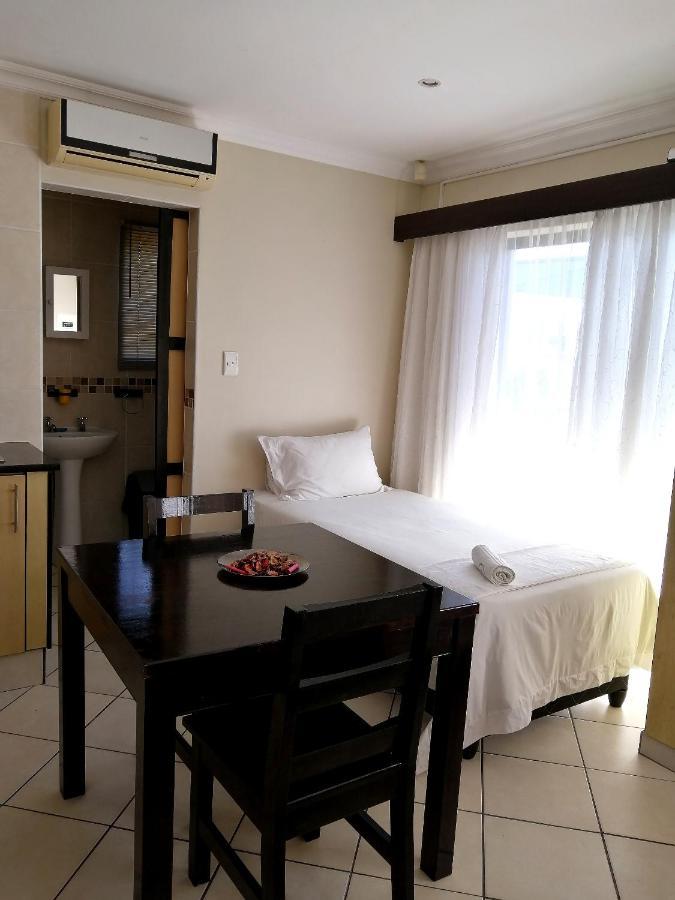 Seagull Lodge Richardsbaai Buitenkant foto