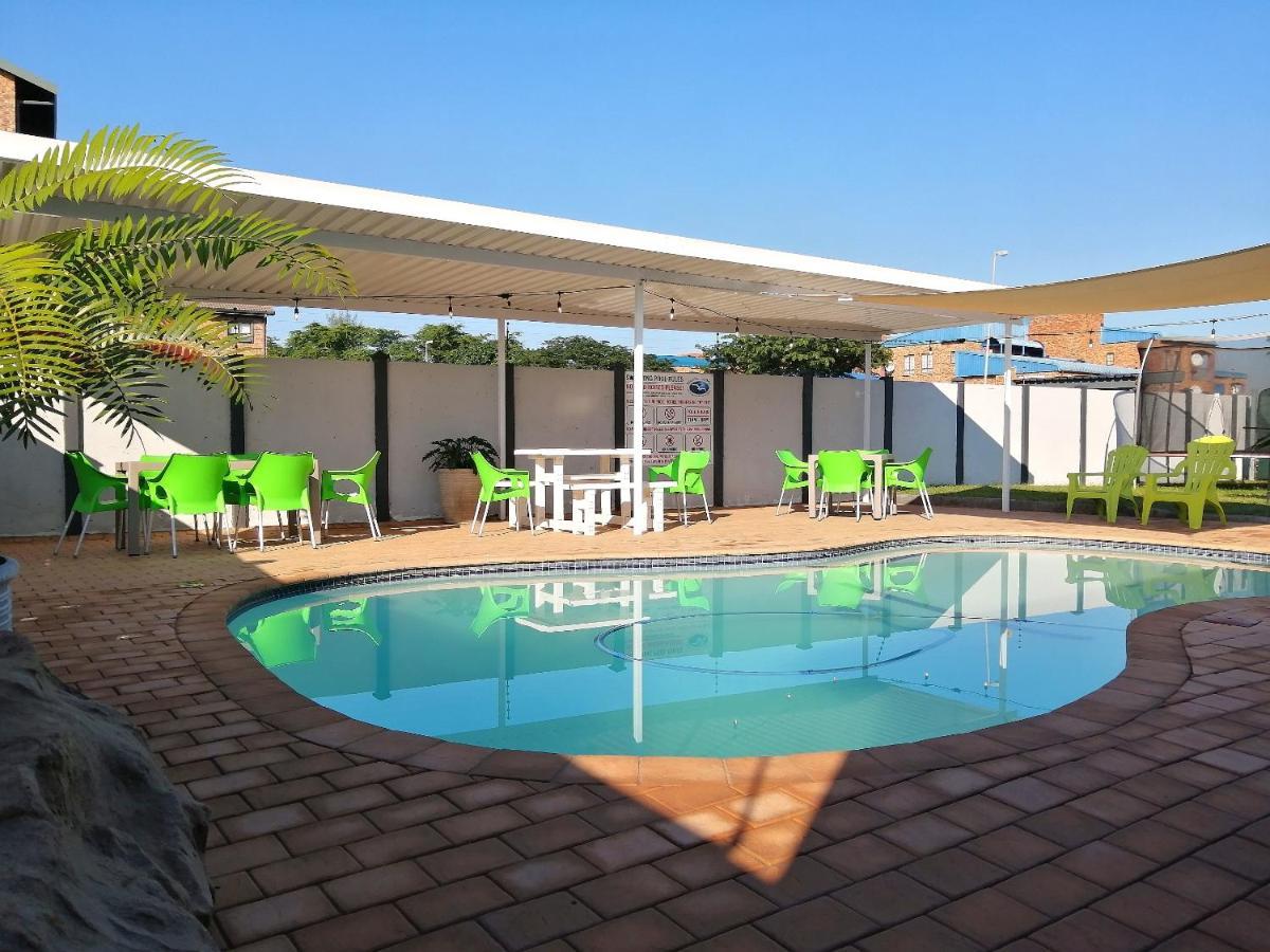 Seagull Lodge Richardsbaai Buitenkant foto